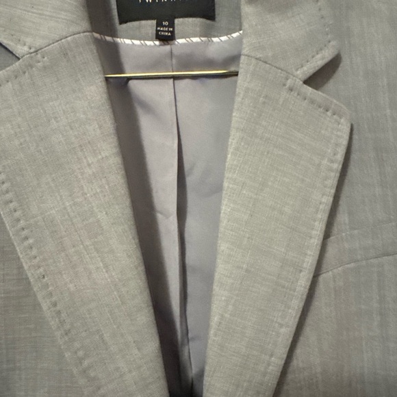 NWOT Twinhill Light Gray Professional Blazer with Notched Lapels Tailored Fit - Picture 3 of 15